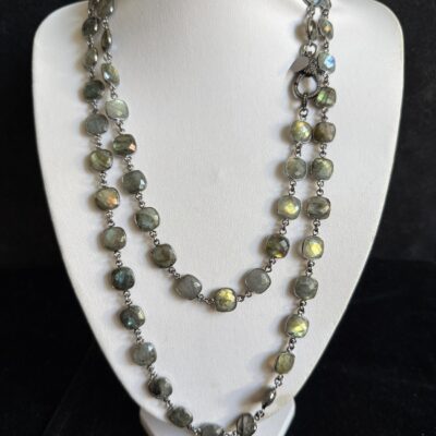 Collezione Pietre Labradorite Square